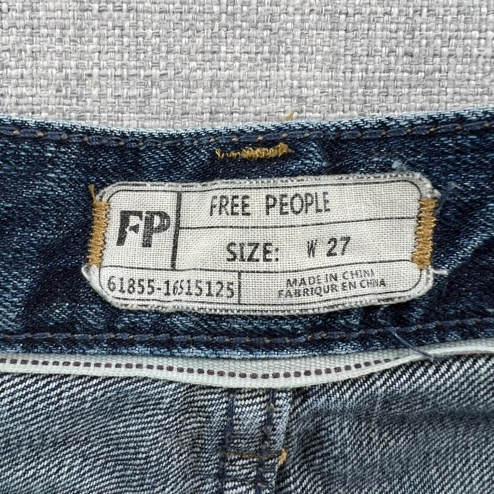 We The Free People Distressed Denim Cut Off Shorts Women Size 27 Button Fly Boho